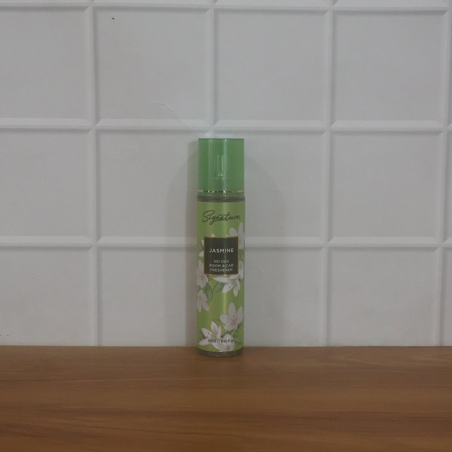 Signature Jasmine Room & Car Freshener Spray 250 ML